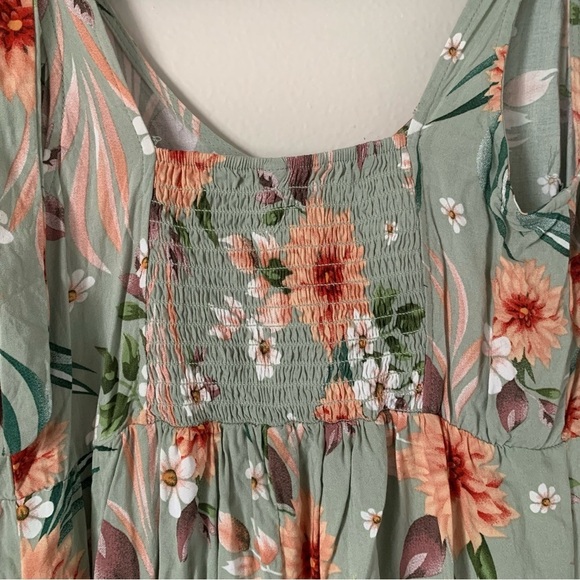 Nevena Rae Sleeveless Floral Maxi Dress - Picture 3 of 6